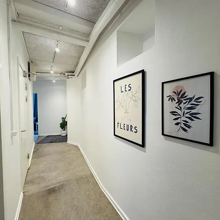 Aday - 8 Bedroom On The Pedestrian Street Apartment Aalborg
